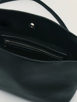 Сумка-мешок из экокожи / Zarina  фото 4