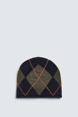 DIAMOND JACQUARD BEANIE