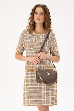 Женская коричневая сумка через плечо Неожиданная скидка в корзине