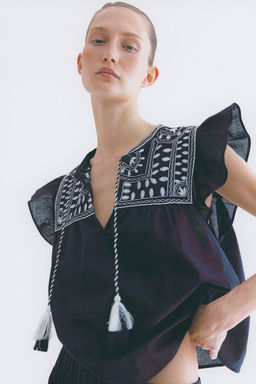 Blusa bordada de algodon