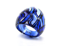 Стеклянное кольцо модель 4 цв.синий Радуга камня