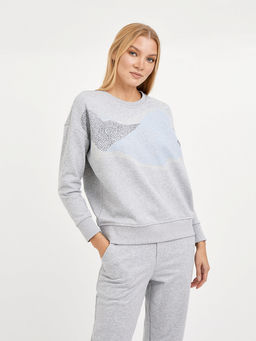 джемпер женский в сером цвете с принтом - Glenfield фото 6