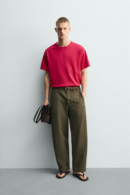 CAMISETA RELAXED FIT COSTURAS / Fucsia