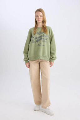 Женский крутой толстый свитшот оверсайз с широким кроем и круглым вырезом с принтом - Defacto фото 2