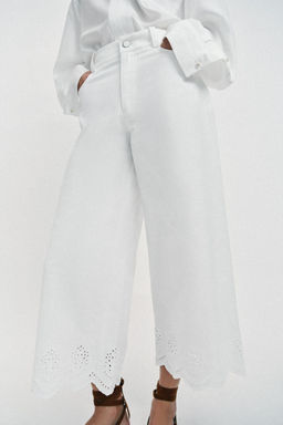 PANTAL?N CULOTTE BORDADOS PERFORADOS / Blanco - Zara фото 2