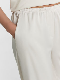 Брюки женские кремовые молочный 182544