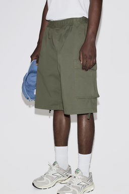 Bermudas cargo de sarga Loose Fit - H&m фото 5