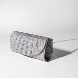 Сумка женская на магните, серебристая