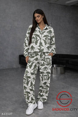 Летний женский костюм двойка