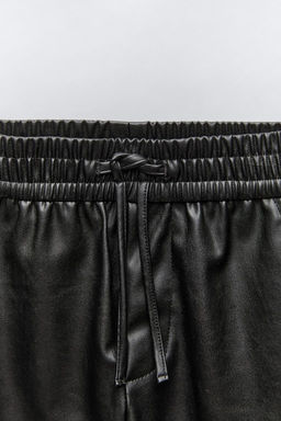 FAUX LEATHER TROUSERS - Zara фото 3