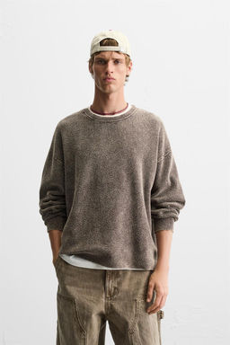 WASHED BOUCLE SWEATER - Zara фото 4