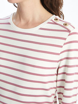 Bisiklet Yaka ?izgili Kad?n Ti??rt