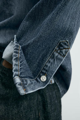 WASHED DENIM OVERSHIRT - Zara фото 5