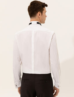 Белая приталенная рубашка под смокинг - Cacharel фото 5