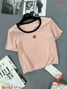 Футболка женская укороченная