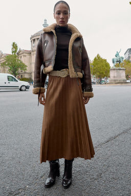 PLEATED FAUX SUEDE MIDI SKIRT WITH BELT