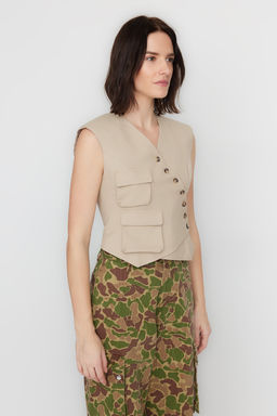 Trendyolmilla X Sagaza Studio Bej Cep Detayl? Yelek TCLSS23YE00001  фото 3