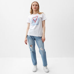 Футболка женская Let&apos;s go, белая, размер 44