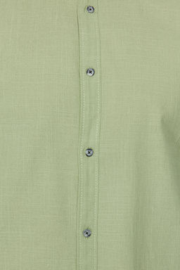 TRENDYOL MAN Koyu Yesil Dugmeli Yaka Apoletli Slim Fit Uzun Kol %100 Pamuklu Keten Gorunumlu Gomlek TMNSS20GO0189 - Trendyolmilla фото 4