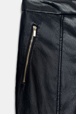 FAUX LEATHER FLARE TROUSERS - Zara фото 8