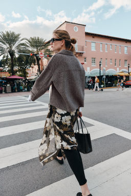 FLORAL PRINT SCARF