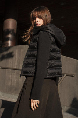 NEOPRENE-EFFECT PADDED JACKET - Zara фото 4