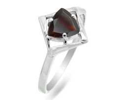 Кольцо из серебра гранат, Барокко