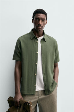 CAMISA REGULAR FIT ESTRUCTURA / Verde - Zara фото 2