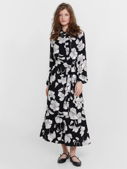 Платье рубашка женское черное с цветочным принтом цветы на черном 152555