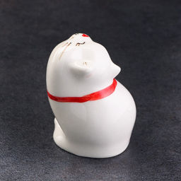 Фигурка фарфоровая «Кошка Япошечка», 8 см