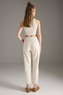 Bej Kalp Nak?sl? Yuksek Bel Mom Jeans TWOSS25JE00269 - Trendyolmilla фото 4