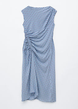 Vestido midi con cuello barco