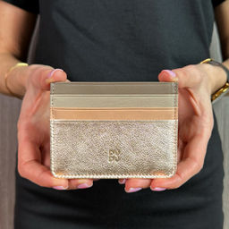 Итальянский кожаный кардхолдер DuDu серии Svalbard | золотистый