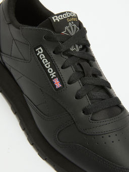 Кроссовки REEBOK CLASSIC LEATHER Артикул 2819455, черный