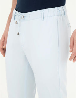 Mavi Slim Fit Kanvas Pantolon