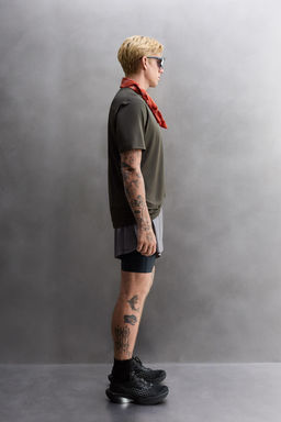 TEXTURED TRAINING T-SHIRT - Zara фото 4