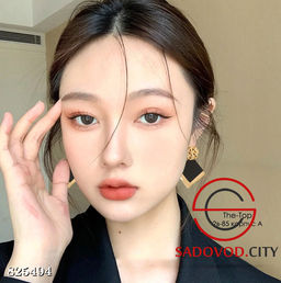 Серьги с чёрным квадратом