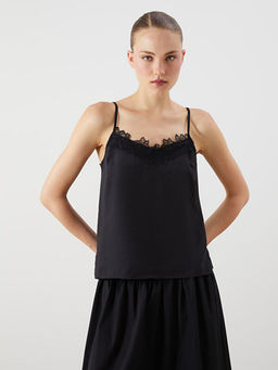 V Yaka Dantel Detayl? Ask?l? Modal Kar???ml? Bluz