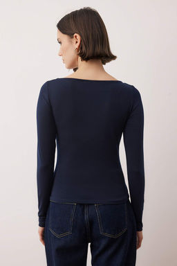 Lacivert Fitted/Vucuda Oturan Aksesuar/Cut out Detayl? Uzun Kollu Esnek Orme Bluz TWOAW26BZ00130