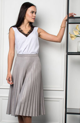 Блуза нарядная белый