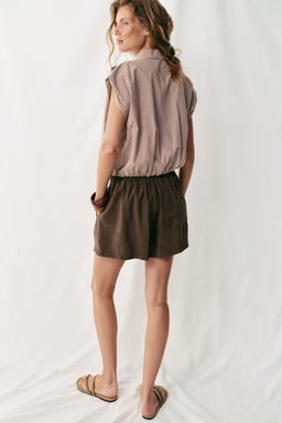 CAMISA CORTA CUADRO VICHY / marron/blanco