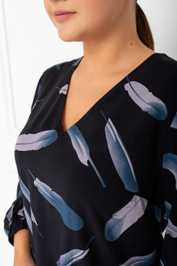 Блузка ТБ-93 перья на черном