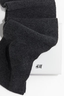 Conjunto de gorro beanie y bufanda en punto - H&m фото 2