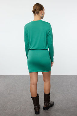Zumrut Yesili Soft Touch Yumusak Kumasl? Fitted/Vucuda Oturan Esnek Mini Orme Elbise TWOAW25EL00210 - Trendyolmilla фото 5