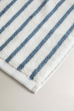 HIGH GSM STRIPED BATH TOWEL - Zara фото 3