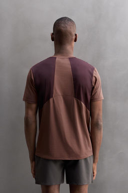 COLOUR BLOCK TRAINING T-SHIRT - Zara фото 3