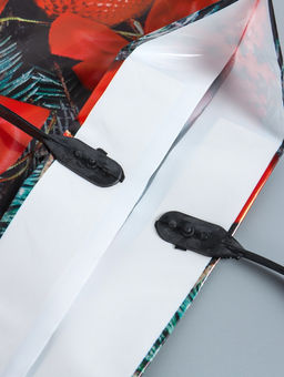 Цена за 10 шт. Пакет новогодний «Шарики на деревянном», полиэтиленовый с пластиковой ручкой, 44×40 см