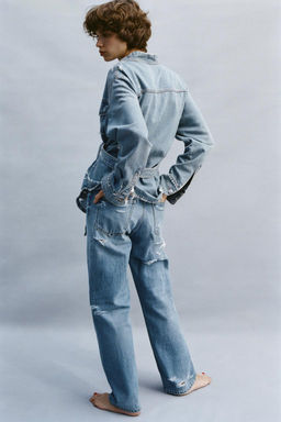 HIGH-RISE RIPPED MOM FIT JEANS - Zara фото 3