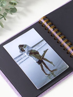 Фотоальбом на спирали 20 листов «Фотоаппарат. Фиолетовый», текстиль, чёрный картон, 17.5×17.5 см