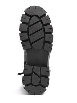 Ботинки Ионесси